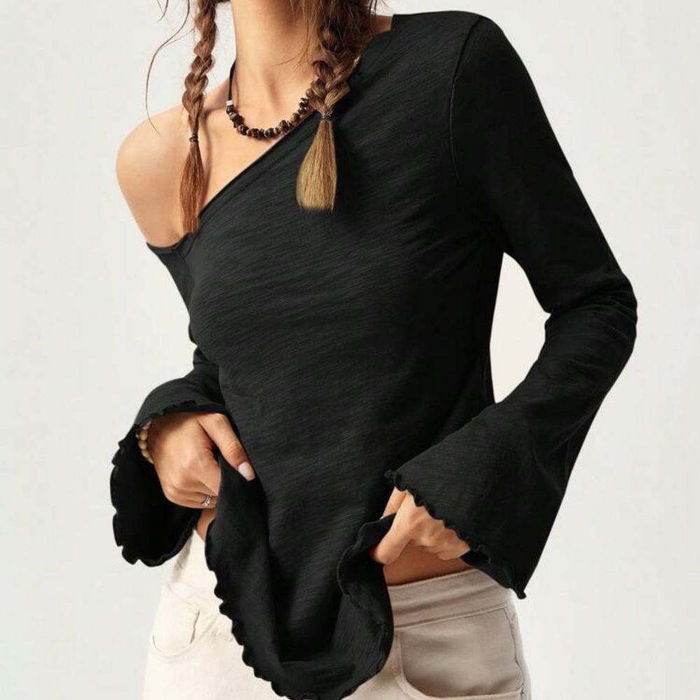 *DEAL* ~ Black Asymmetrical Distressed Bell Sleeve Cabbage Hem Top